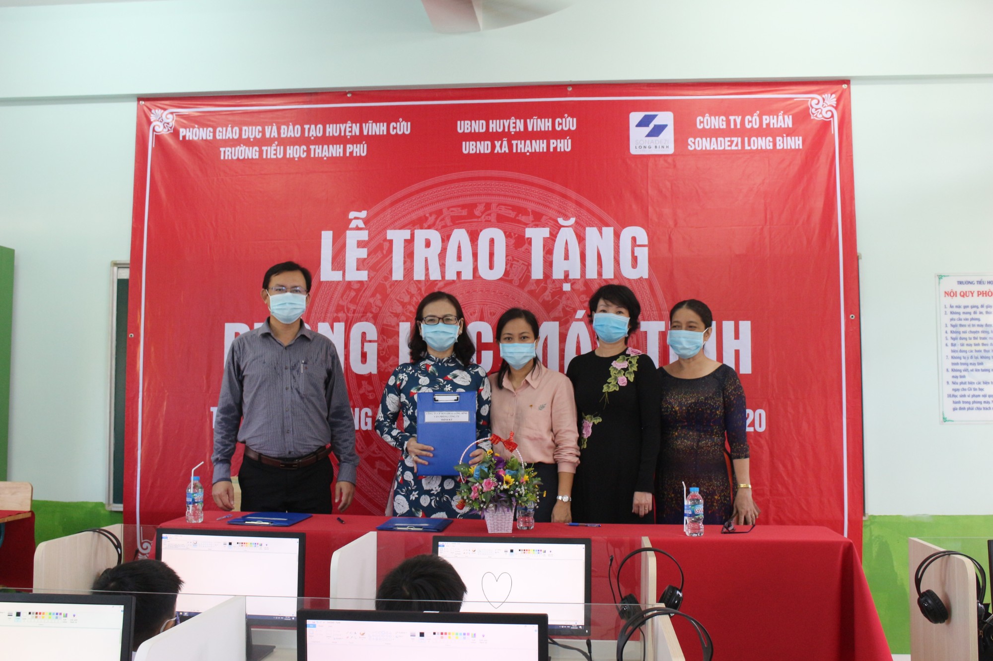 Sonadezi Long Bình trao tặng Phòng học máy tính cho Trường Tiểu học Thạnh Phú